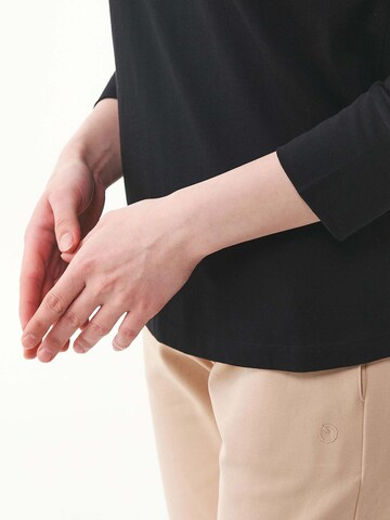 Organication Shirt in Schwarz
