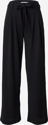 Pantaloni con pieghe 'ONLEVI' di ONLY in nero: frontale