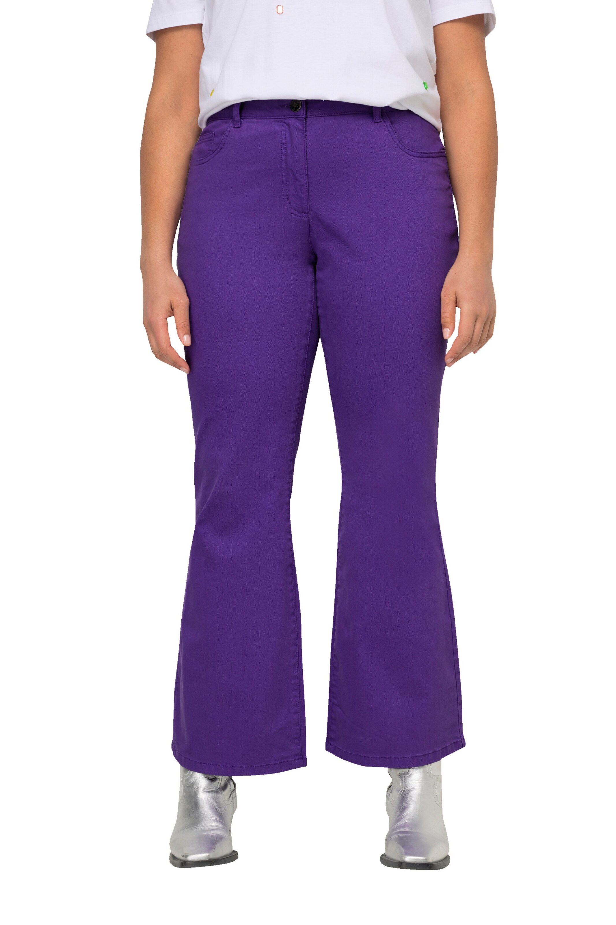 Angel of Style Flared Jeans in Purple: front