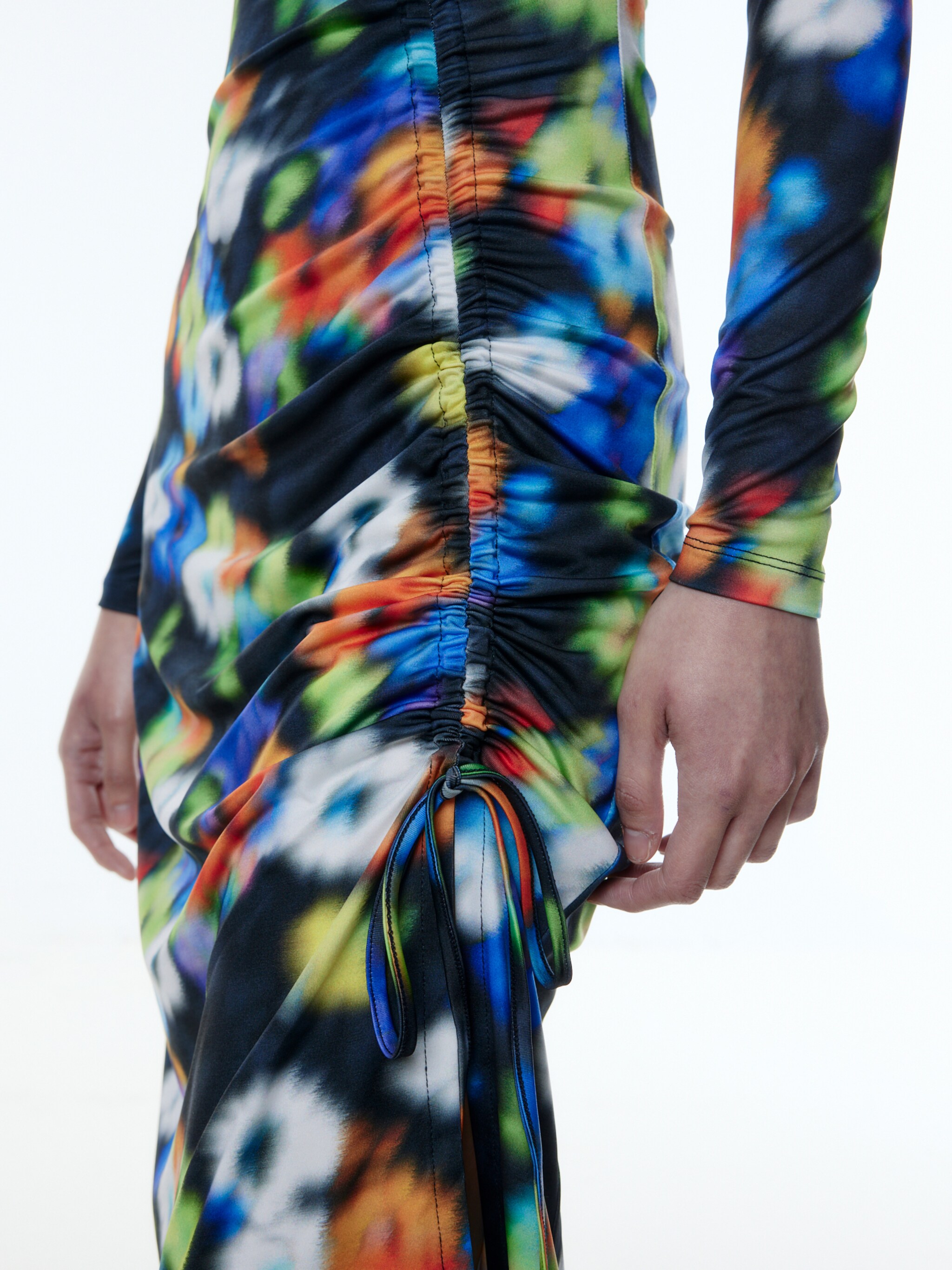 EDITED Produits Robe 'Tobia' mélange de couleurs