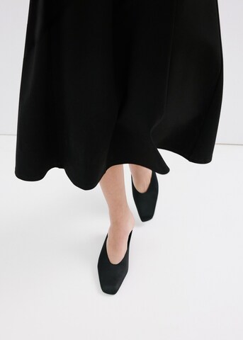 MANGO Pumps in Schwarz