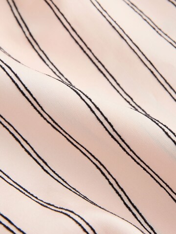 regular Pantaloni con pieghe di Next in rosa