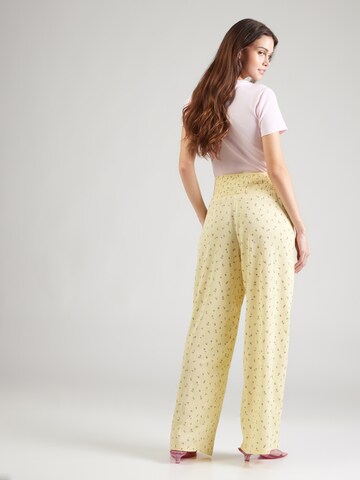 PIECES Regular Pants 'PCBETTY' in Yellow