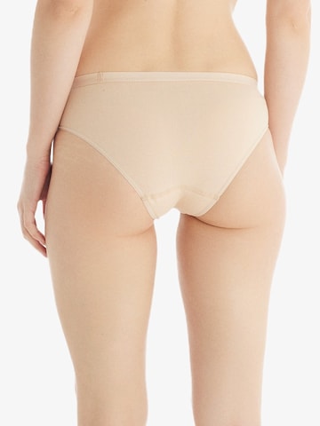 Blackspade Slip in Beige