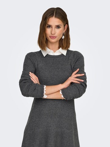 Abito in maglia di ONLY in grigio