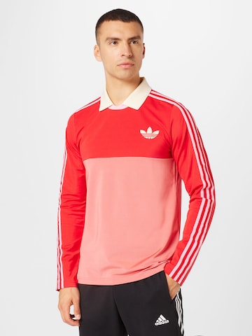 ADIDAS ORIGINALS T-shirt 'Adicolor 70S Vintage' i röd: framsida