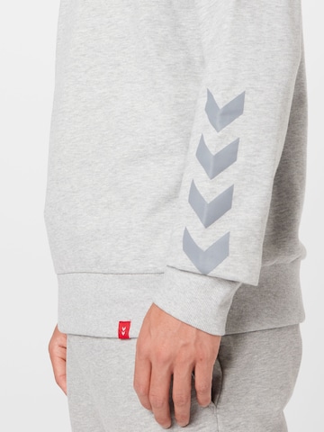 Hummel Sport sweatshirt i grå