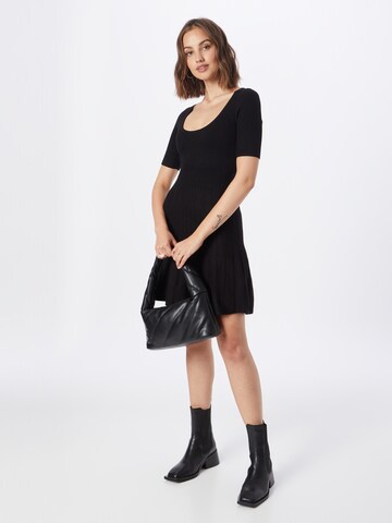 GUESS - Vestido en negro