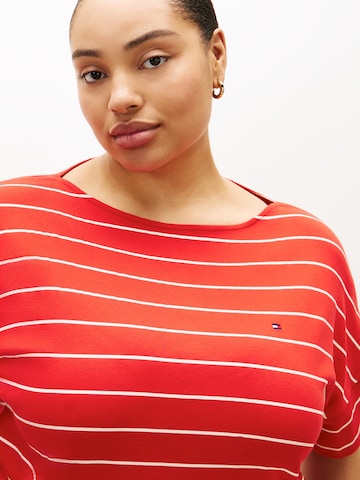 Tommy Hilfiger Curve Shirt 'MDRN' in Rood