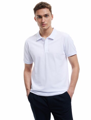 Koton Shirt in White: front