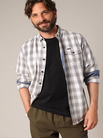 Coupe regular Chemise 'Pieter' Deeluxe en gris : devant