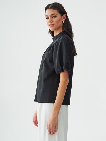 Willa - Blusa 'VAL' en negro