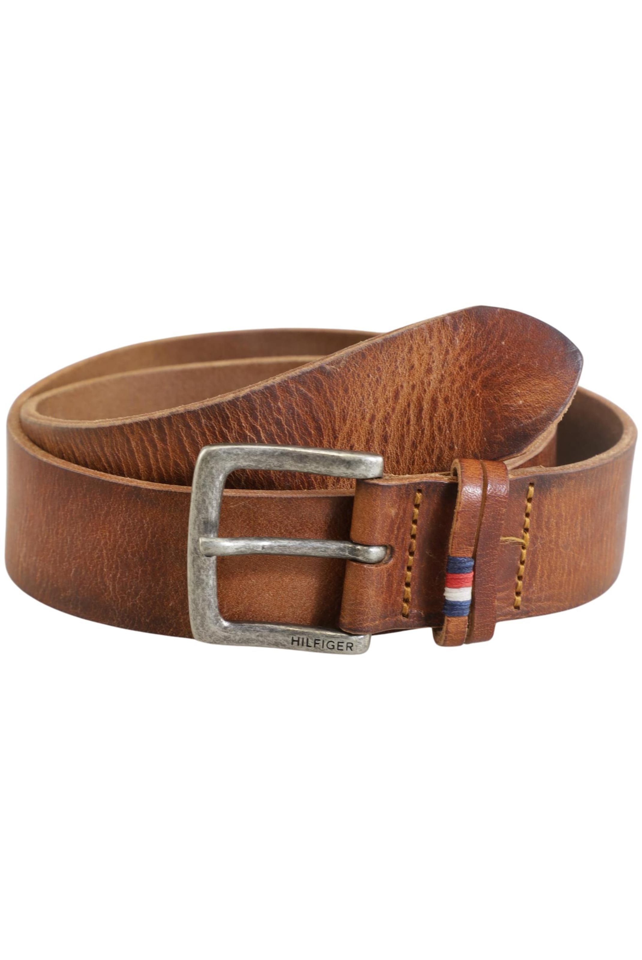 Tommy Jeans Belt in One size in Brown: front