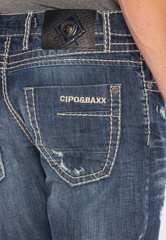 CIPO & BAXX Regular Jeans in Blau