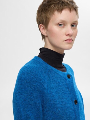 Cardigan 'SLFLULU' SELECTED FEMME en bleu