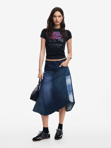 Desigual T-shirt in Schwarz