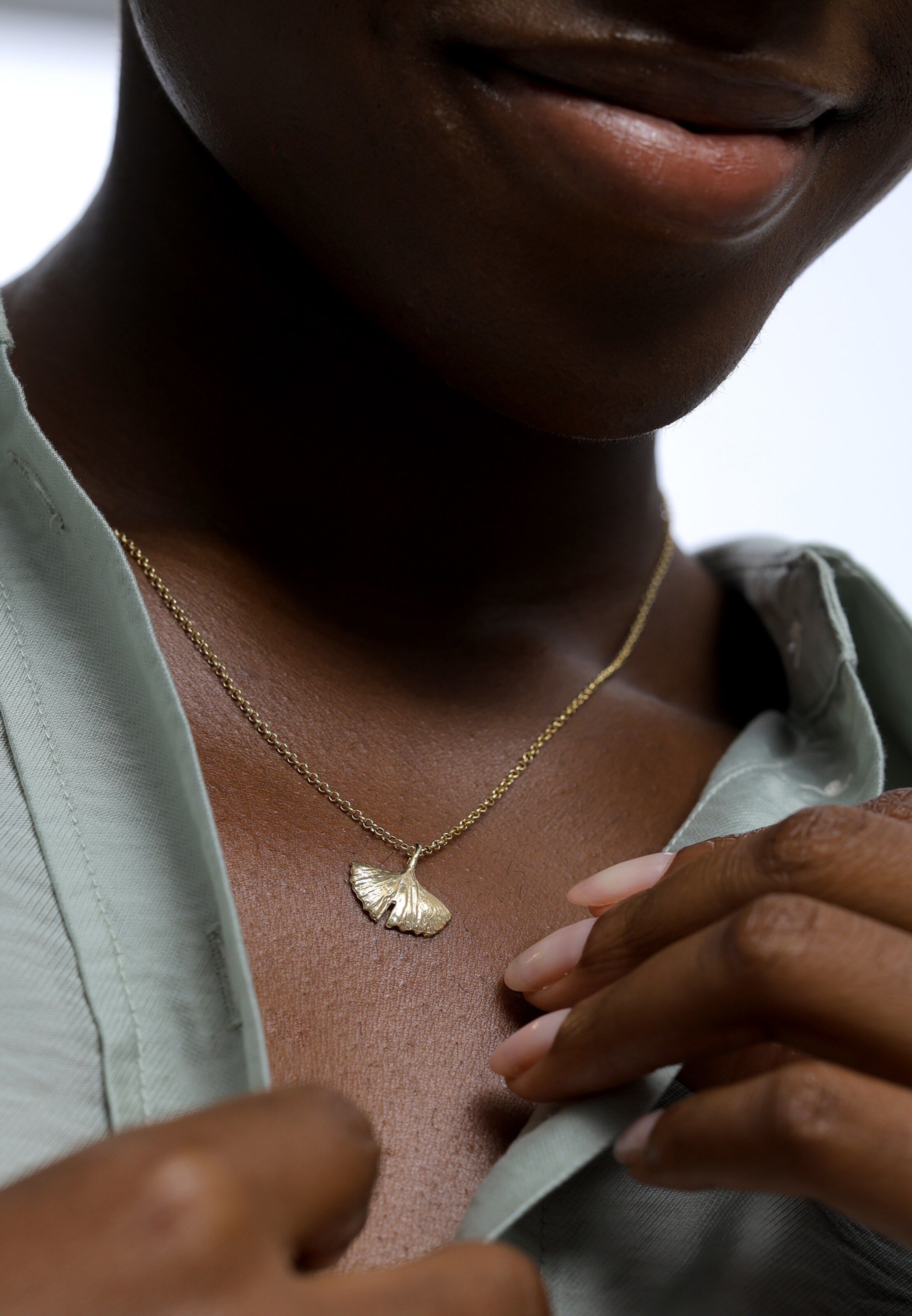 Chaîne ELLI en or : devant