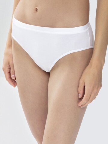 Mey Slip in White: front