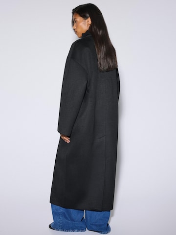 Manteau mi-saison '475' Estro en noir