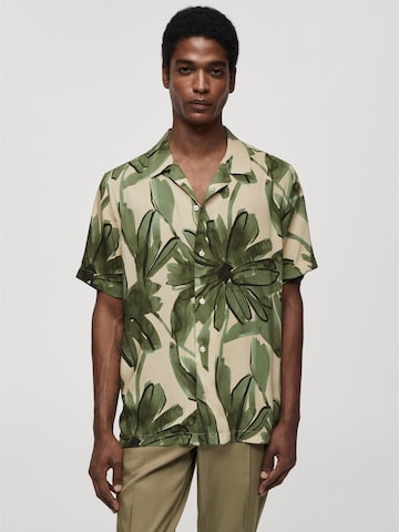 MANGO MAN Regular fit Overhemd 'Mauiv' in Groen: voorkant