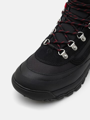 VANS Боти с връзки 'MTE' в черно