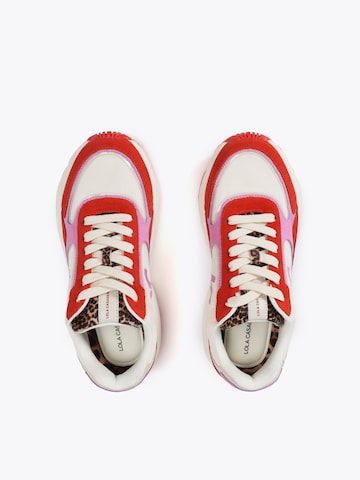 Baskets basses Lola Casademunt en rouge