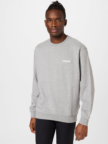 NAPAPIJRI Sweatshirt in Grey: front