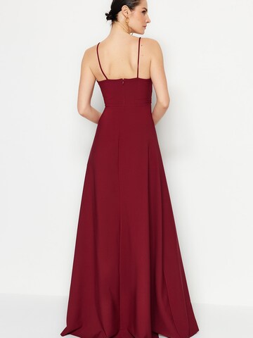 Trendyol Kleid in Lila