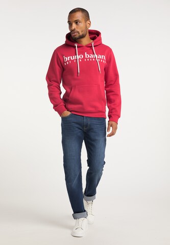BRUNO BANANI Sweatshirt 'Young' in Rot