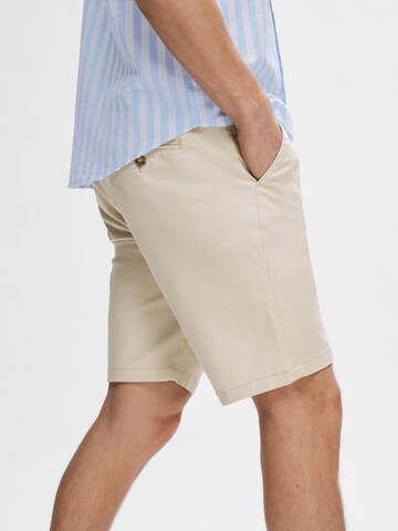 SELECTED HOMME Slimfit Shorts 'MILES FLEX' in Beige