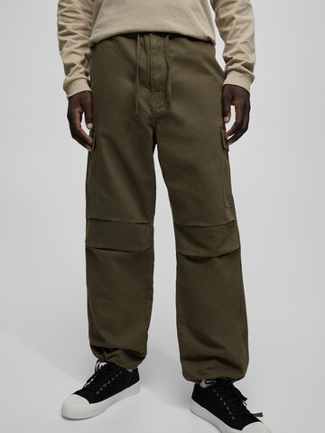 Loosefit Pantaloni cargo di Pull&Bear in verde