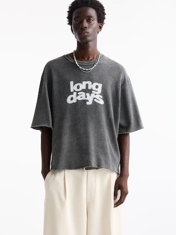 Pull&Bear Shirt in Grijs: voorkant