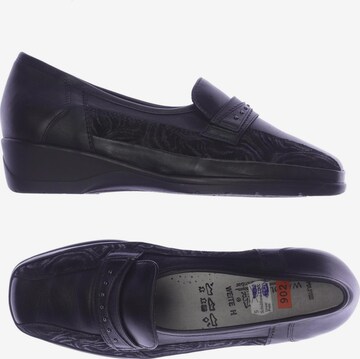WALDLÄUFER Flats & Loafers in 38 in Black: front