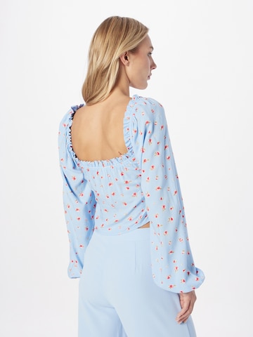 NLY by Nelly Bluse 'Flirty' i blå