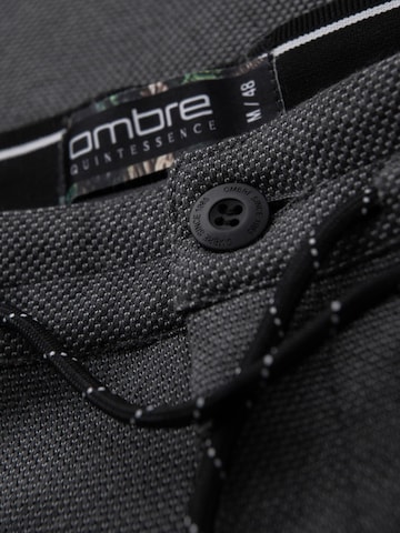 Ombre Slimfit Sporthose‌ in Grau