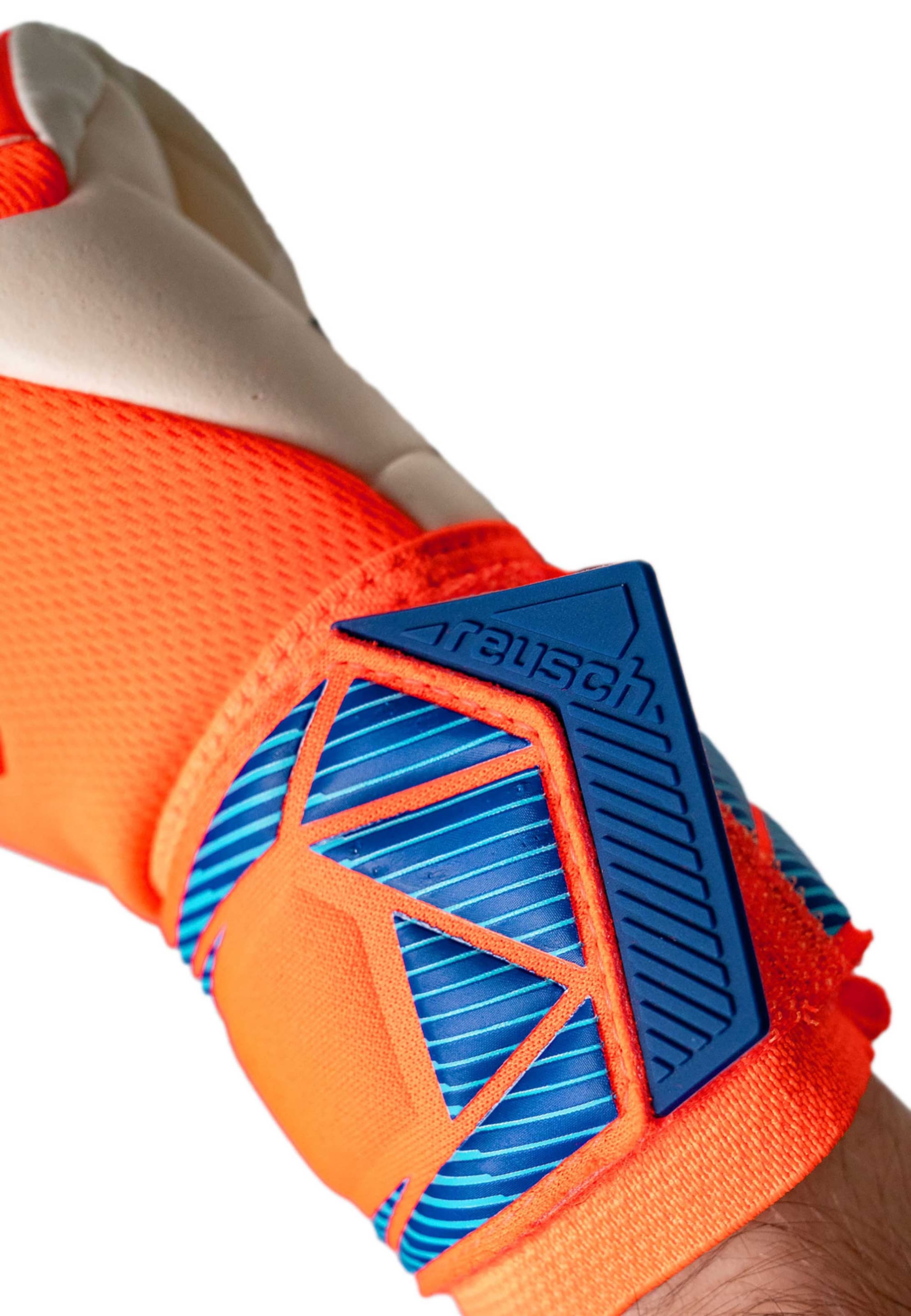 REUSCH Sports gloves 'Attrakt Gold X NC' in Blue