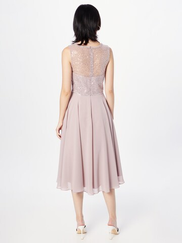 Rochie de cocktail de la SWING pe mov