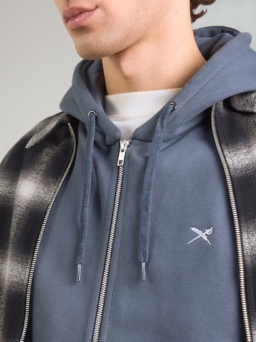 Iriedaily Mikina 'Mini Flag 2' – modrá