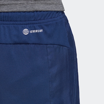 ADIDAS PERFORMANCE Regular Sportshorts 'Train Essentials' in Blau