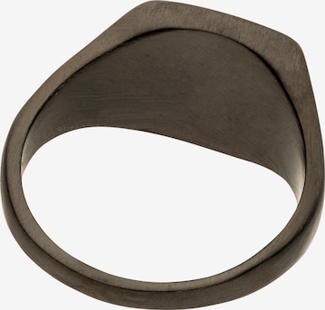 Steelwear Ring in Black