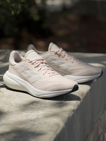 Chaussure de course 'Supernova 3' ADIDAS PERFORMANCE en beige