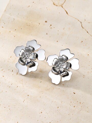 Hey Happiness Earrings 'Petal Blossom' in Silver