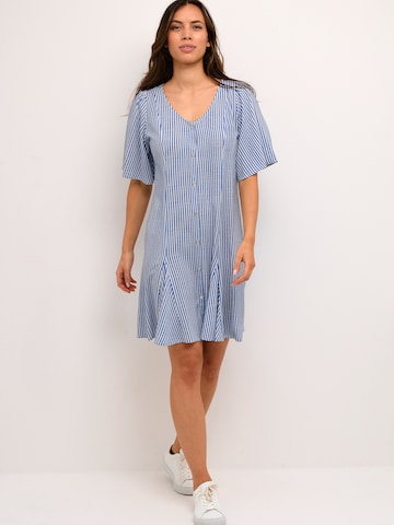 Robe 'Tiah' Cream en bleu