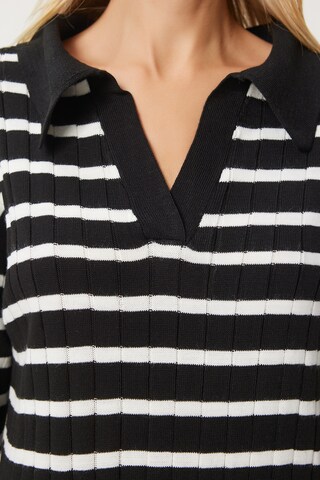 Happiness İstanbul Плетена рокля в черно