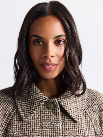 Next Mantel in Beige