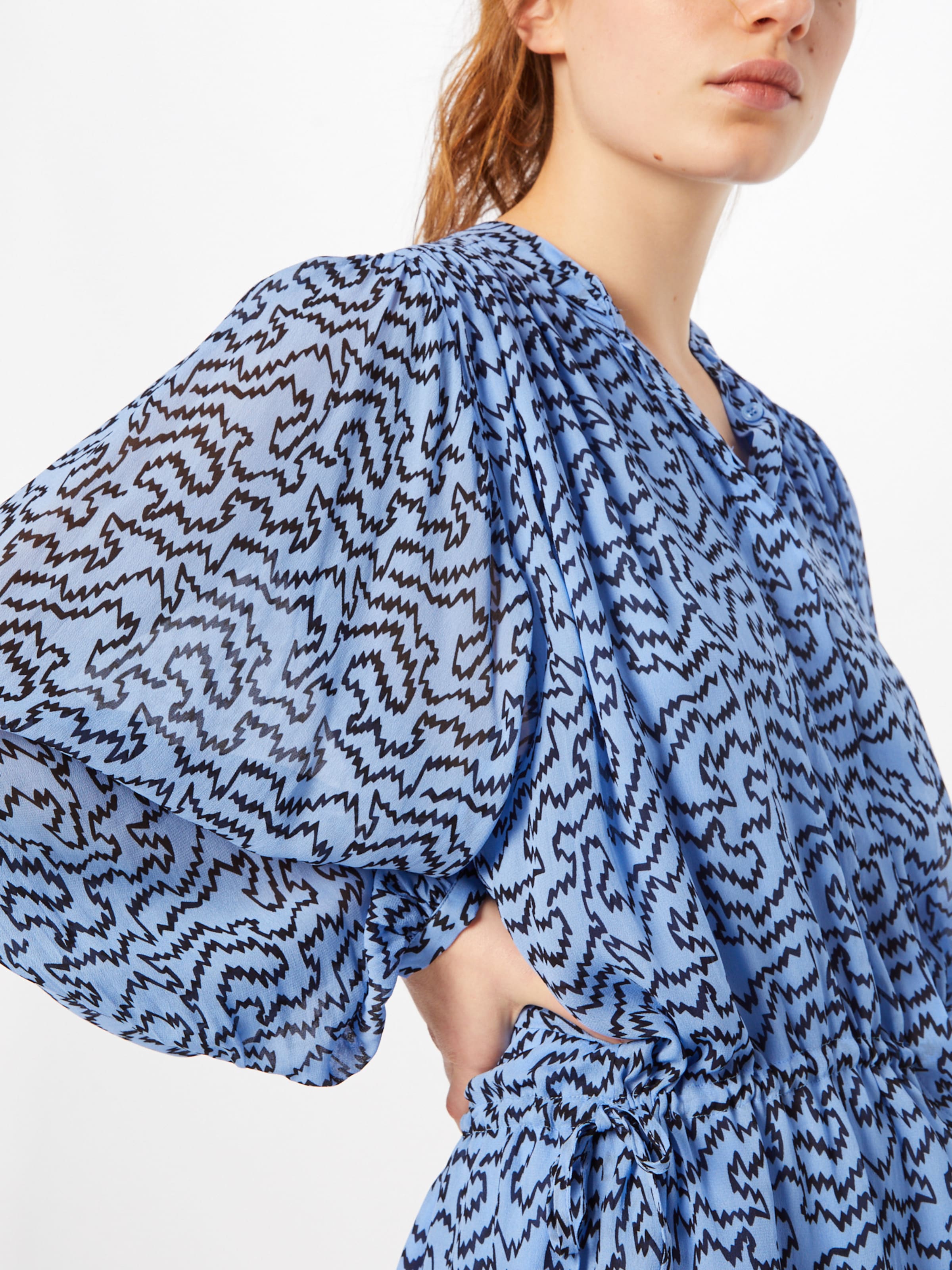 Vêtements Robe-chemise Aronia SECOND FEMALE en Bleu Clair, Bleu Marine 
