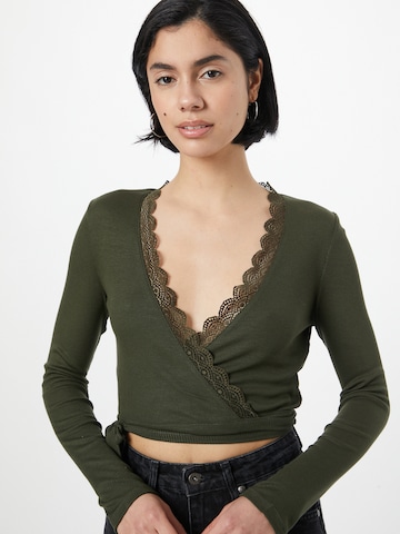 ABOUT YOU Shirt 'Luise' in Groen
