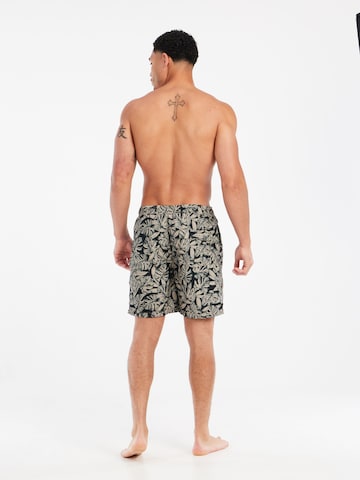 PROTEST Badeshorts 'PRTPedro' in Schwarz