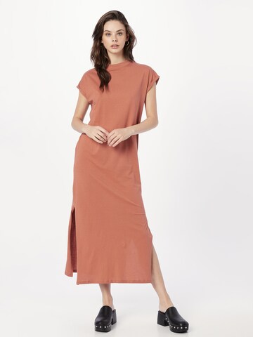 Urban Classics Dress in Red: front