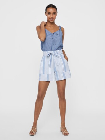 VERO MODA Loosefit Shorts 'Akela' in Blau